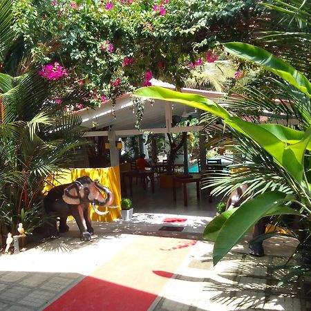 La Perla Bentota Hotel Ngoại thất bức ảnh